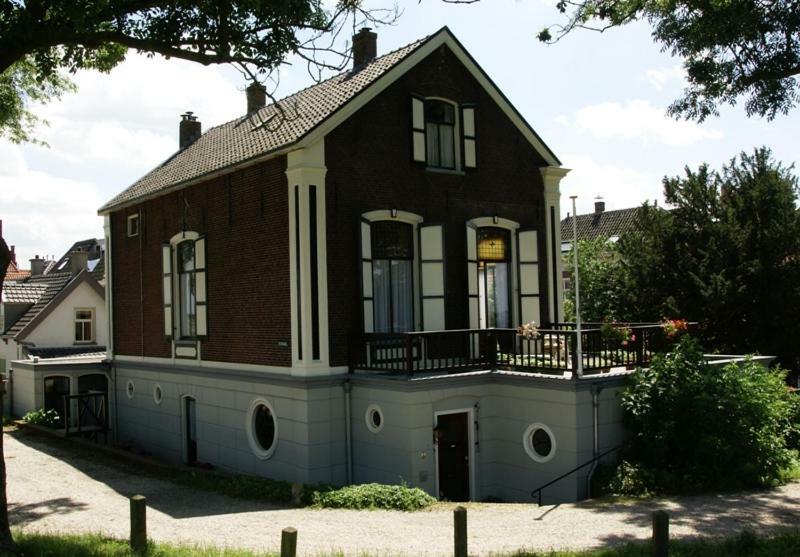 Bed And Breakfast Rammesdoenk Raamsdonk Ngoại thất bức ảnh